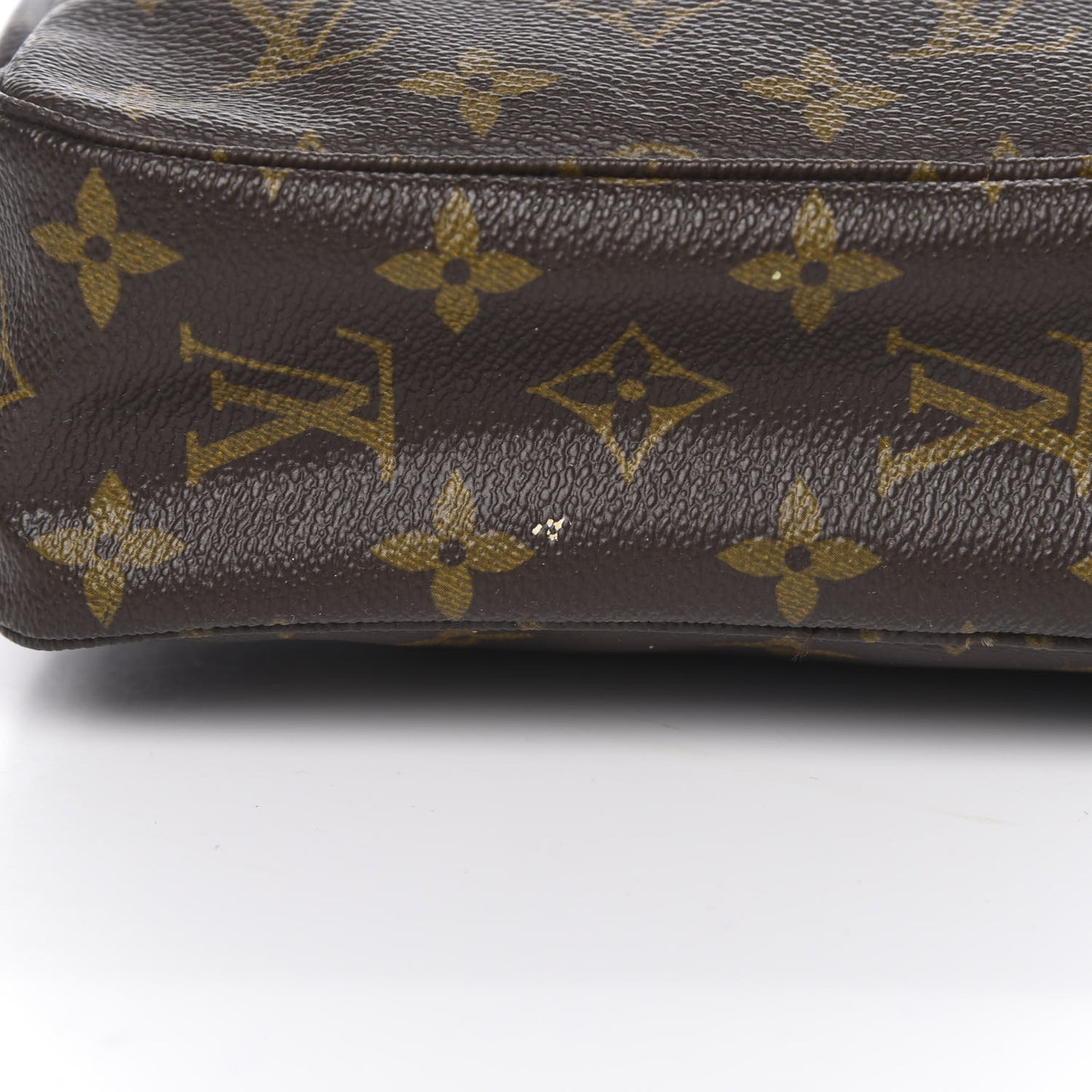 Monogram Trousse Toilette 23