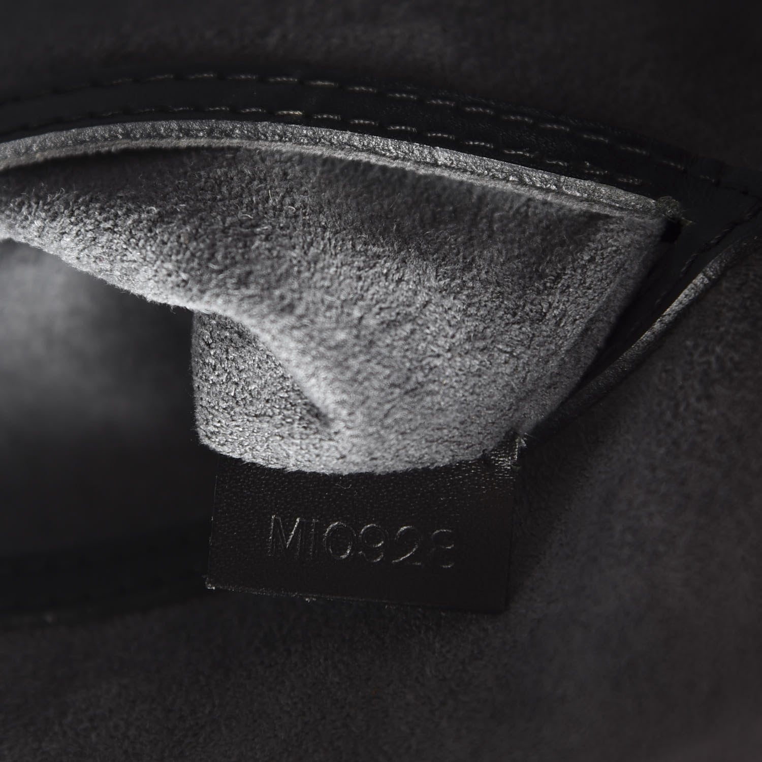 Louis Vuitton Epi Alma MM Black 5 of 12