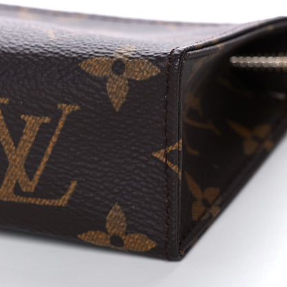 Louis Vuitton Monogram Toiletry Pouch 15 10 of 12