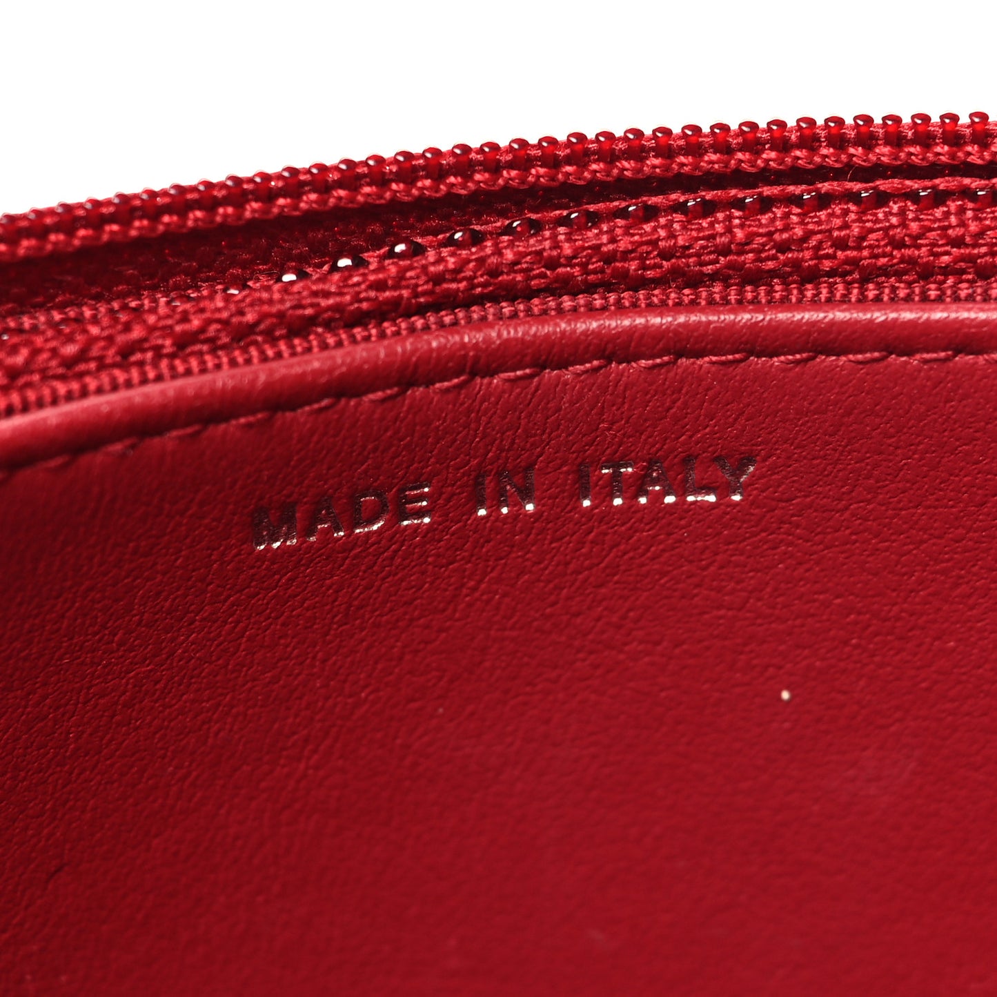 Caviar Quilted Wallet on Chain WOC Red