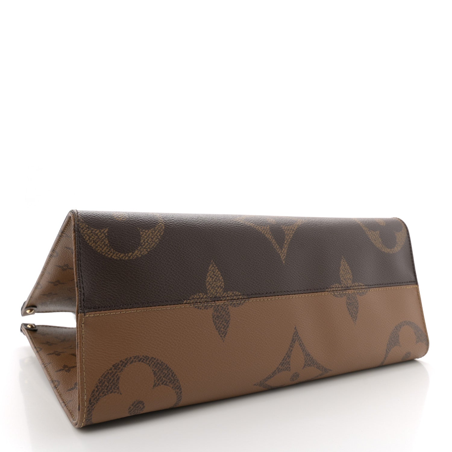 Louis Vuitton Reverse Monogram Giant Onthego MM 4 of 9
