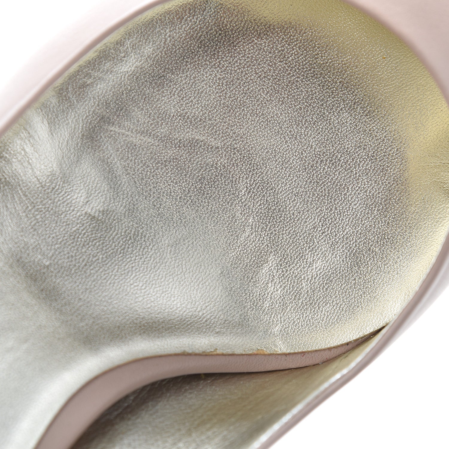 Valentino Garavani Nappa Rockstud Jaw Stud Pumps 37.5 Poudre 9 of 11