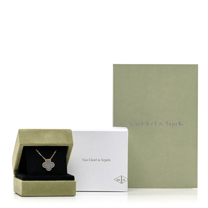 Van Cleef & Arpels 18K Yellow Gold Black Onyx Vintage Alhambra Pendant Necklace 6 of 6