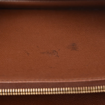 Louis Vuitton Monogram Monceau 28 22 of 27