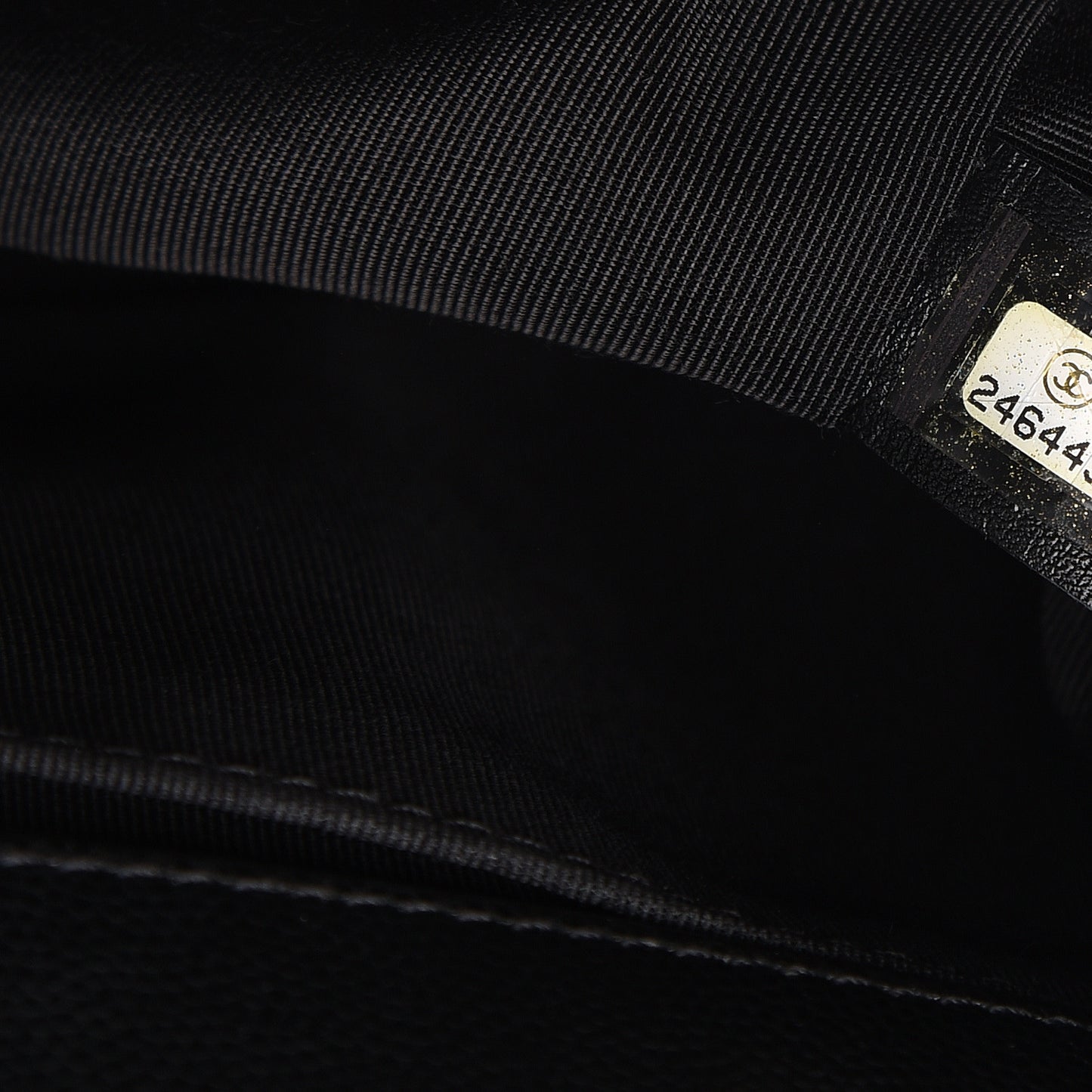 Caviar Chevron Quilted Medium Boy Flap Black