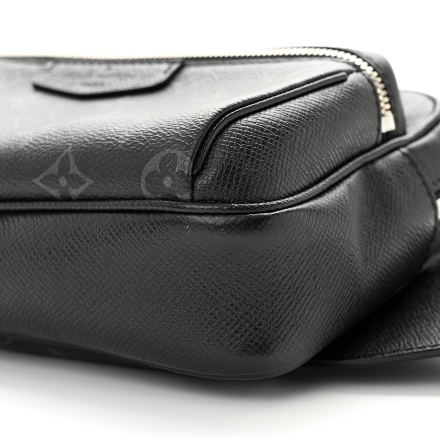 Louis Vuitton LOUIS VUITTON Taiga Monogram Outdoor Bumbag Black 9 of 9