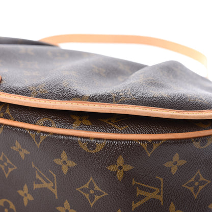 Louis Vuitton Monogram Menilmontant MM 12 of 13