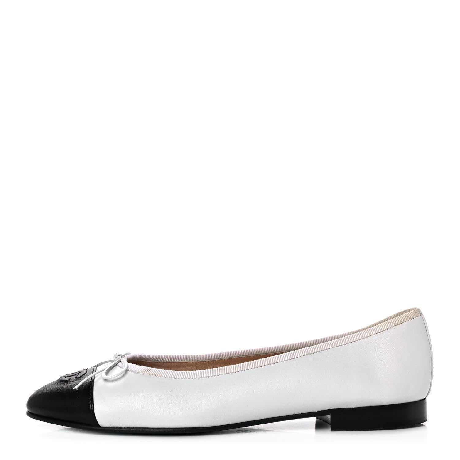 Chanel Lambskin Cap Toe CC Ballerina Flats 40.5 White Black 1 of 10