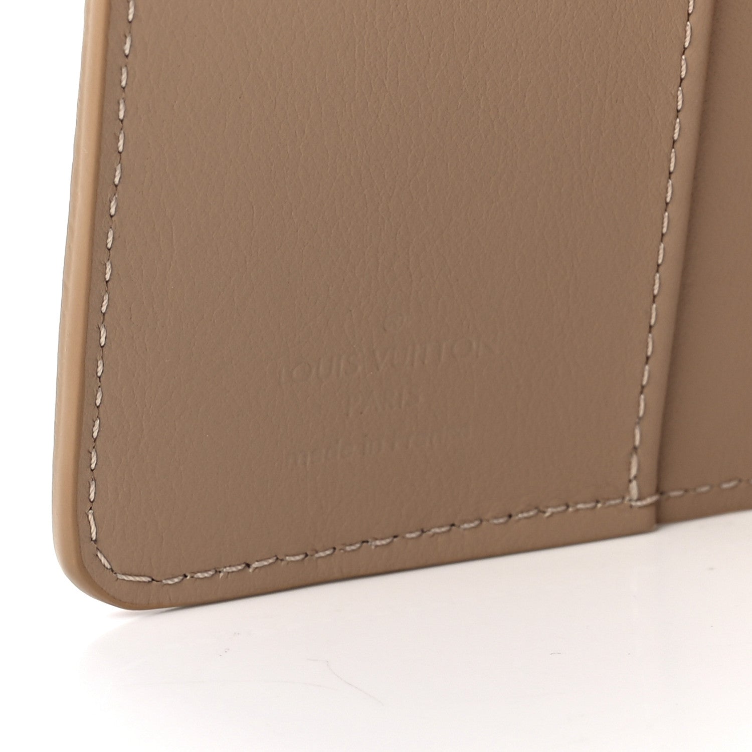 Louis Vuitton Empreinte Monogram Agenda Cover Dune 5 of 9