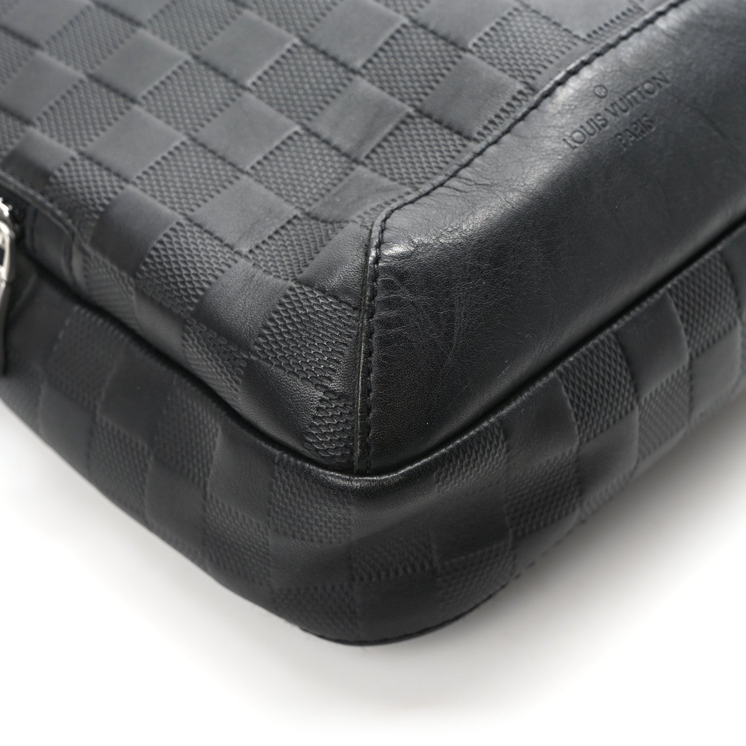Louis Vuitton Damier Infini Avenue Sling Bag Onyx 9 of 10