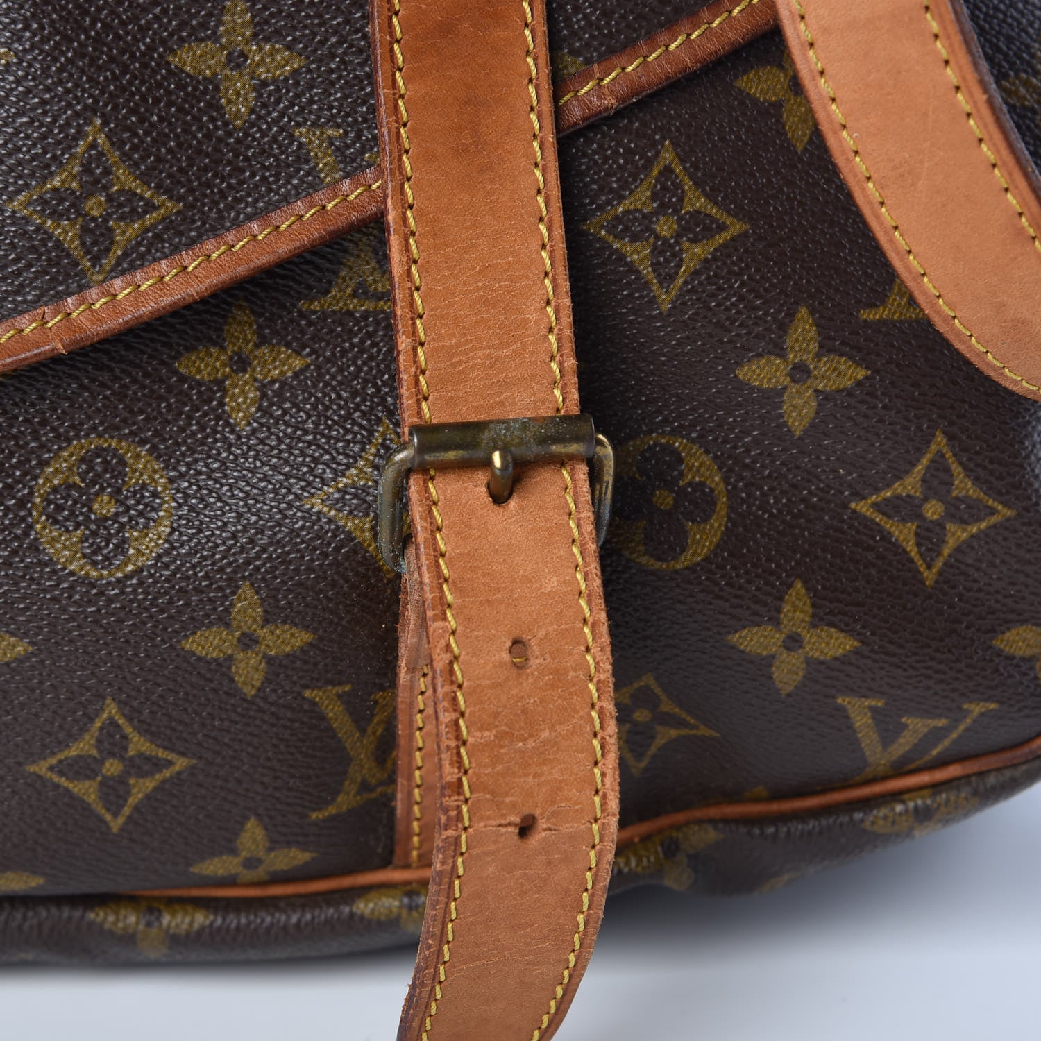 Louis Vuitton Monogram Saumur 43 18 of 18