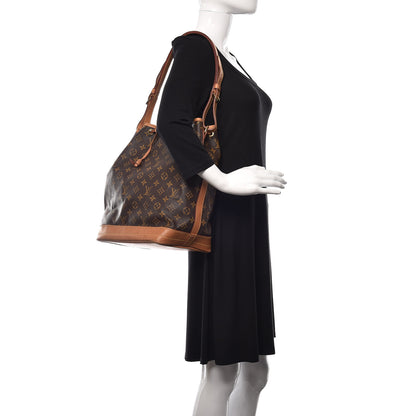 Louis Vuitton Monogram Noe 2 of 12