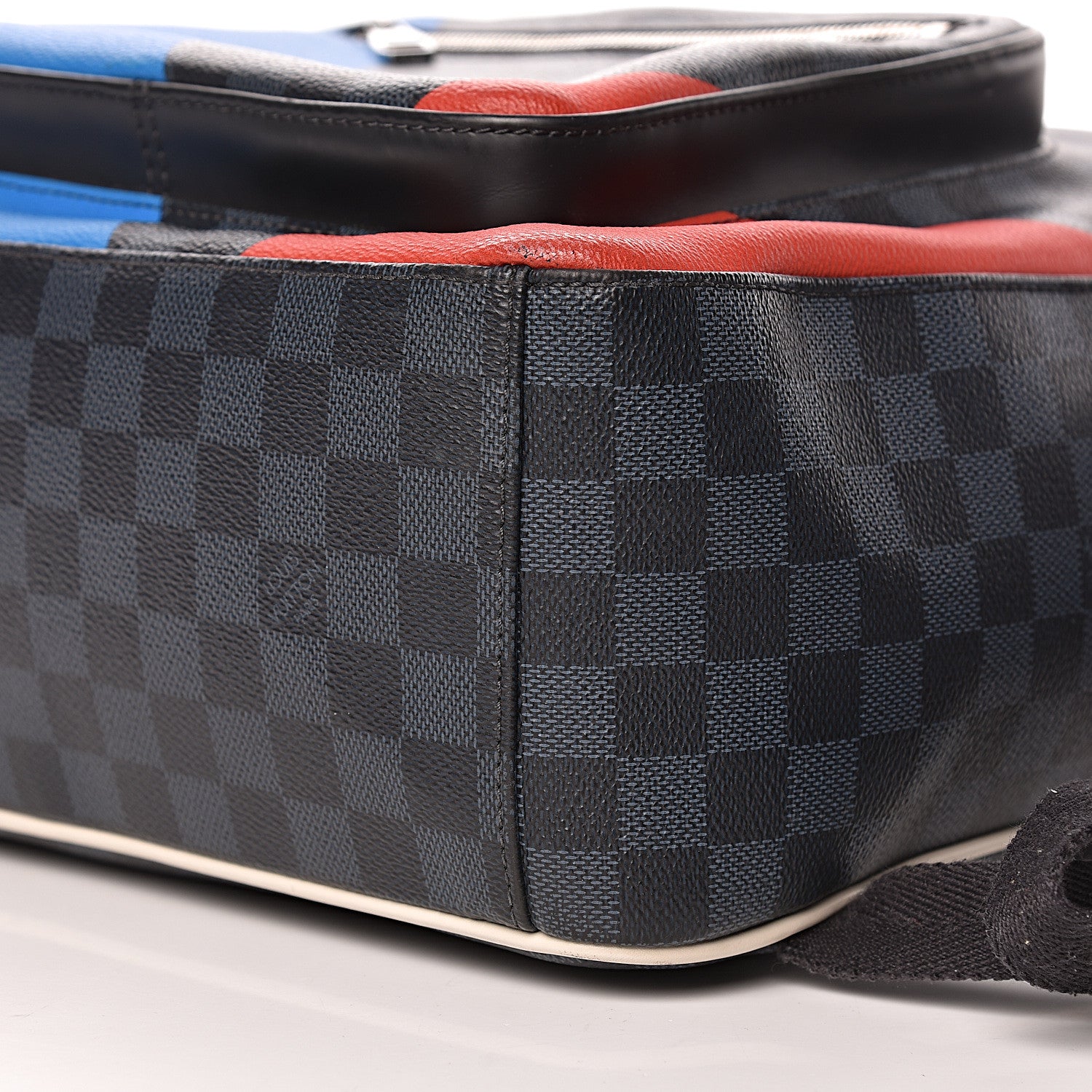 Louis Vuitton Damier Cobalt Latitude America's Cup Regatta Josh Backpack 11 of 12