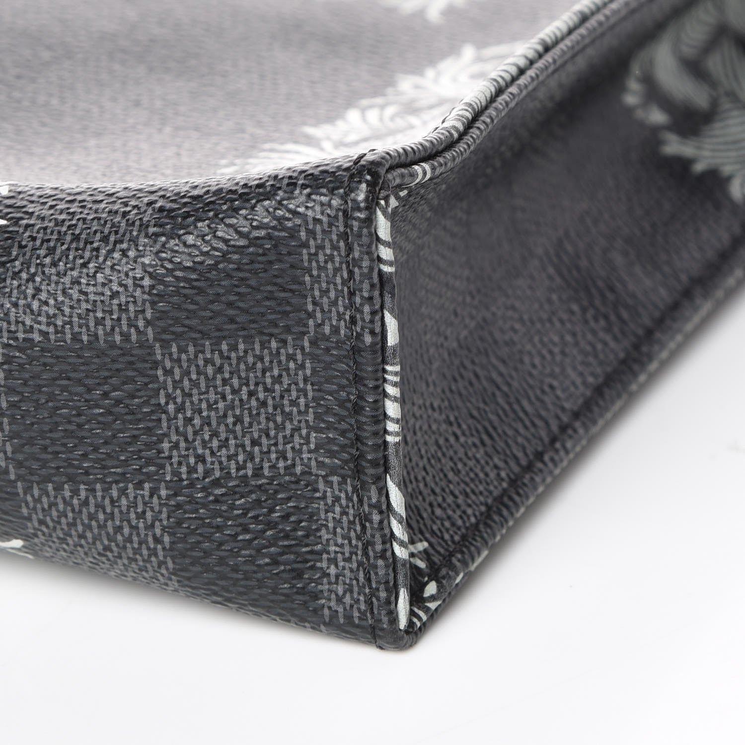 Louis Vuitton Damier Graphite Rope Pochette Voyage White 9 of 9