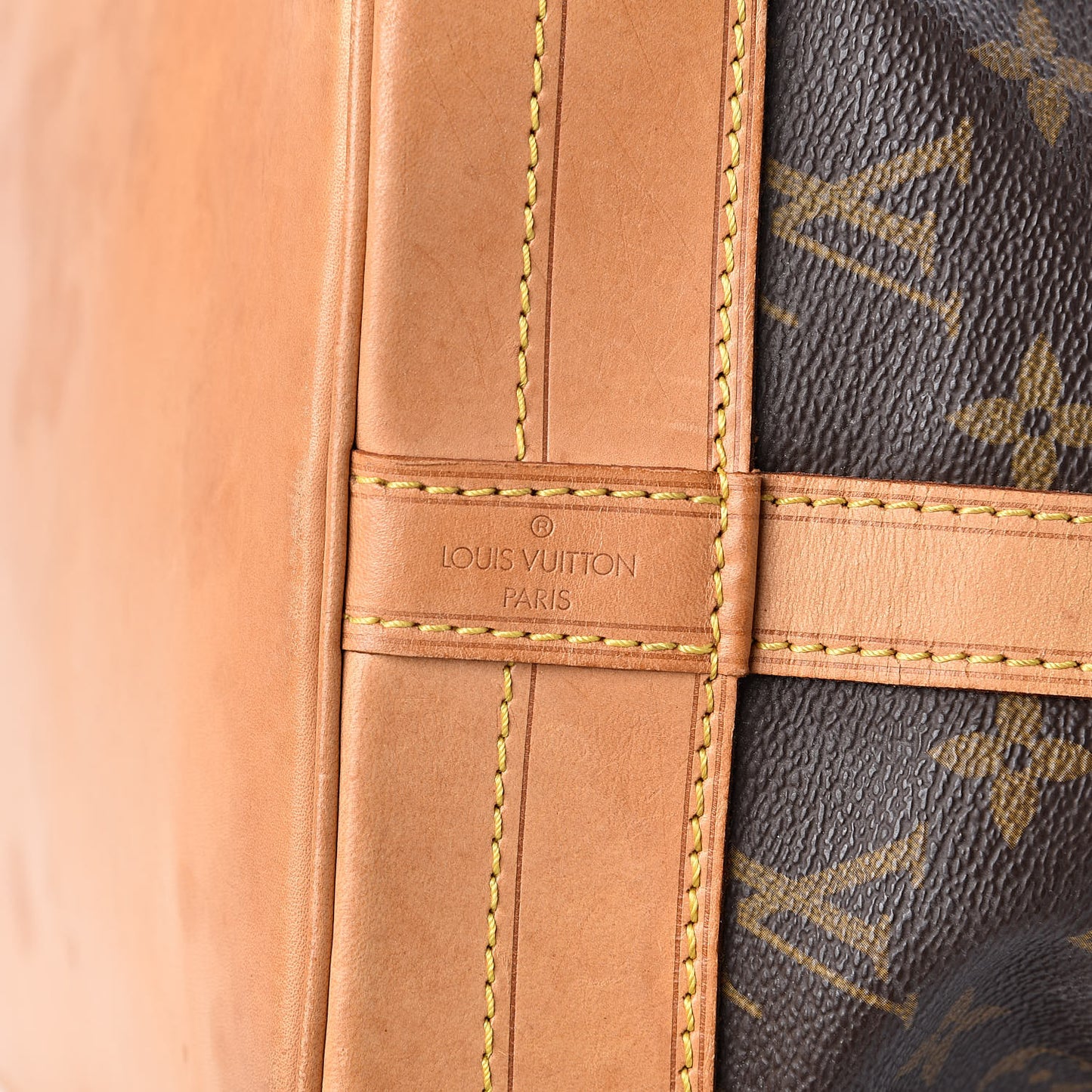 Monogram Noe