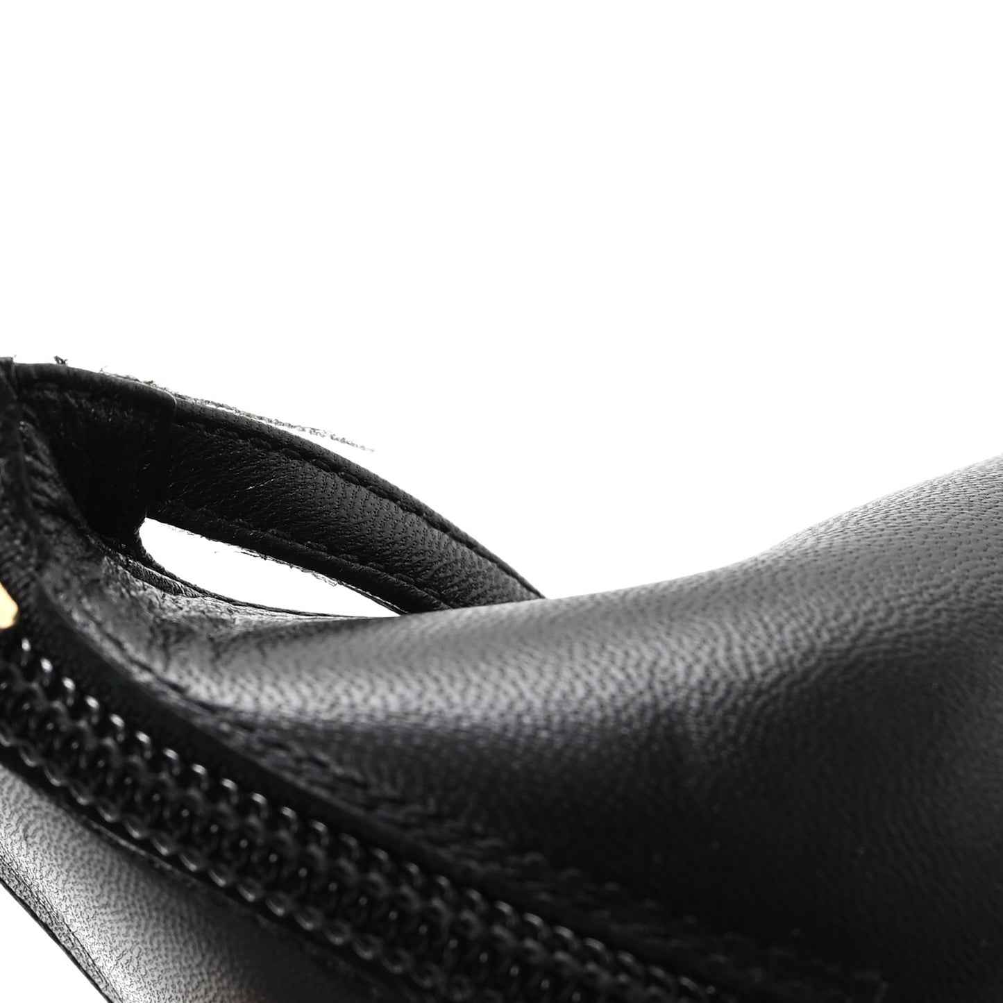 Calfskin Saoni 100 Pumps 39.5 Black