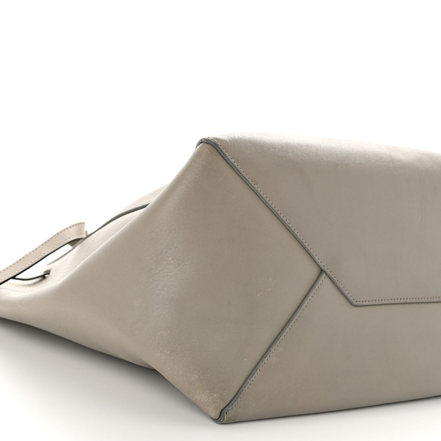 Smooth Calfskin Small Belt Cabas Phantom Taupe