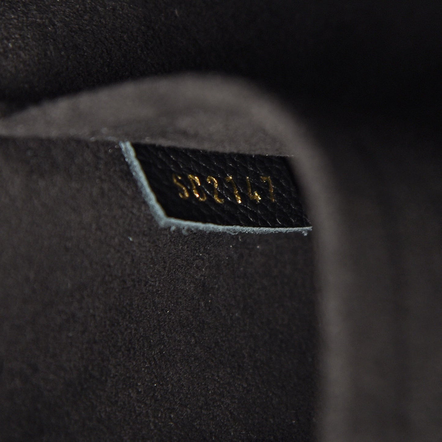 Monogram Popincourt MM Black