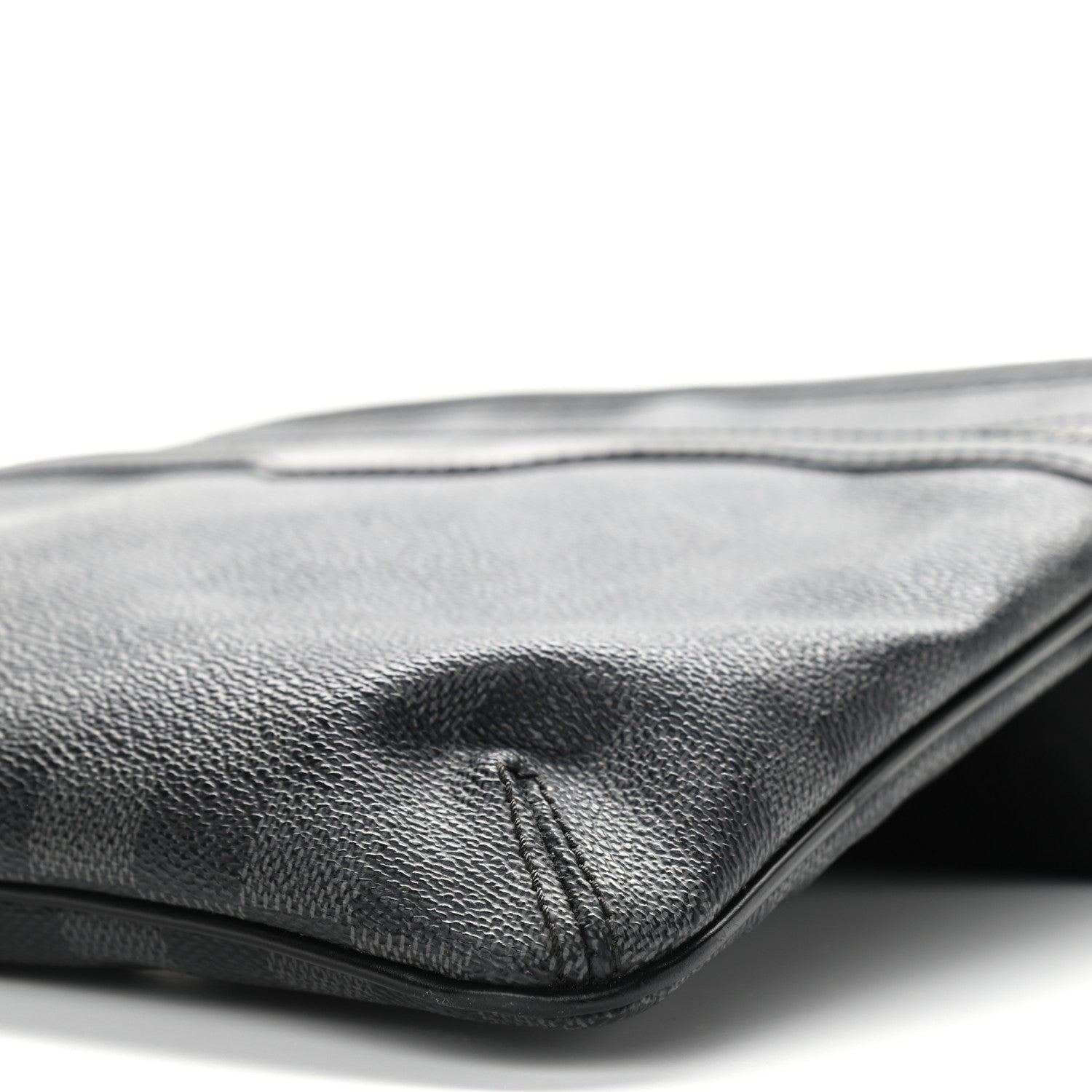 Louis Vuitton Damier Graphite Thomas 8 of 9