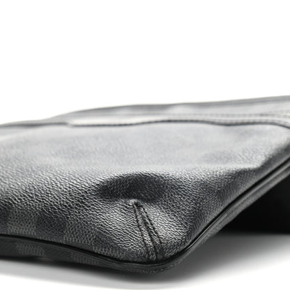 Louis Vuitton Damier Graphite Thomas 8 of 9