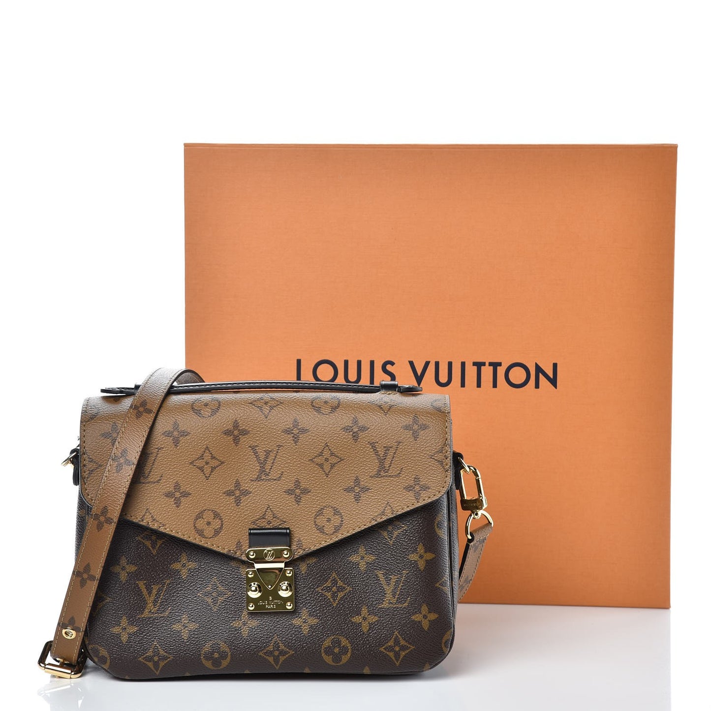 Reverse Monogram Pochette Metis