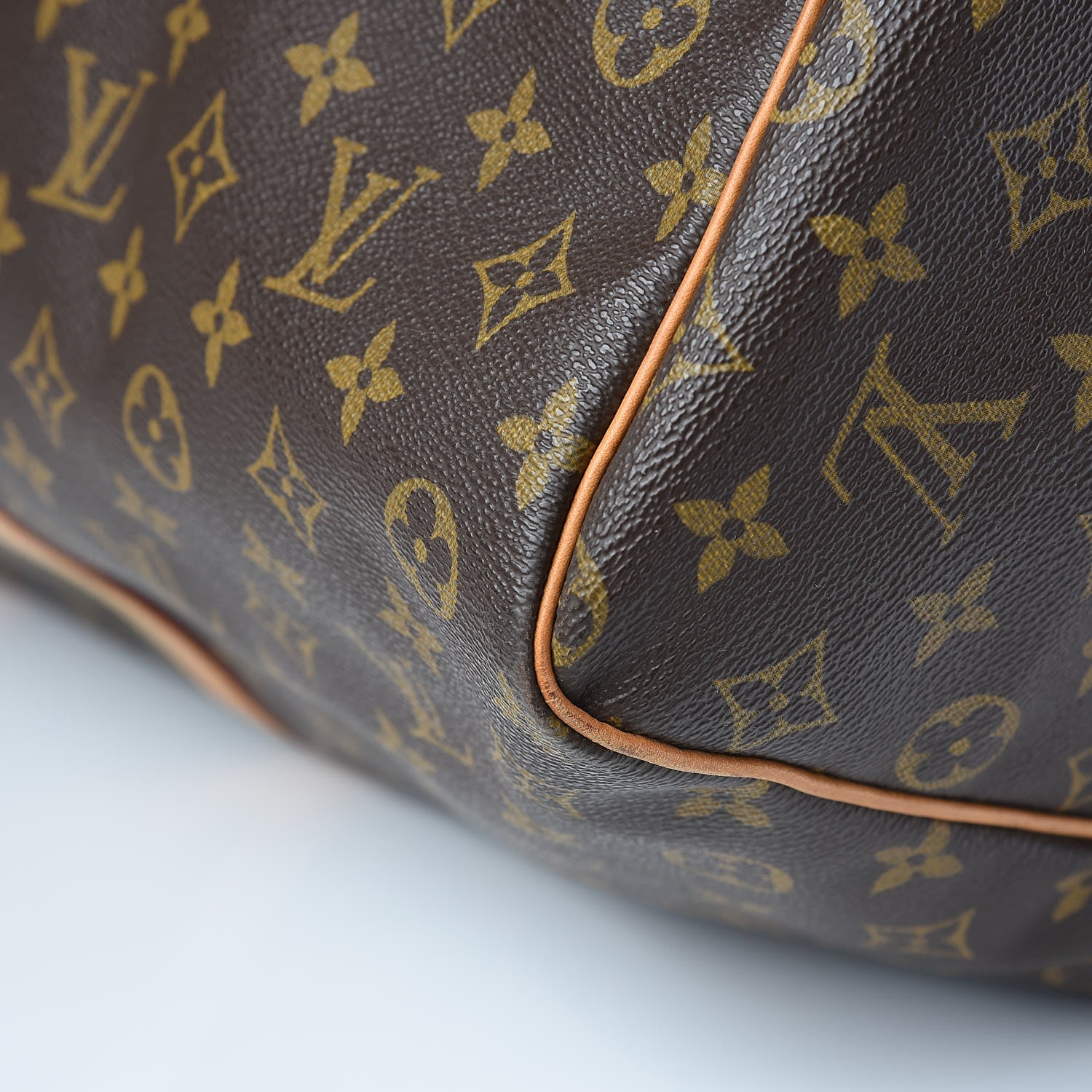 Louis Vuitton Monogram Keepall Bandouliere 60 15 of 19