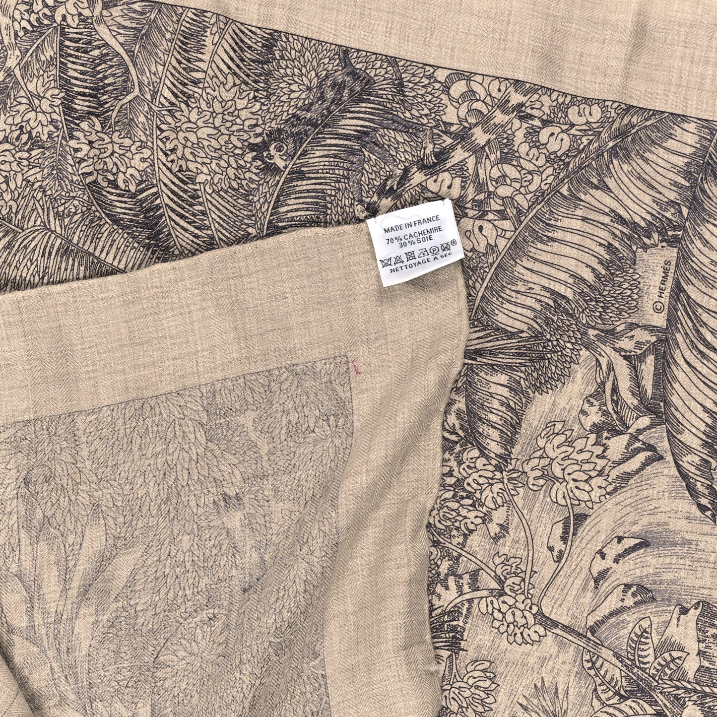 Cashmere Silk Faubourg Tropical Shawl 140 Naturel Gris Anthracite