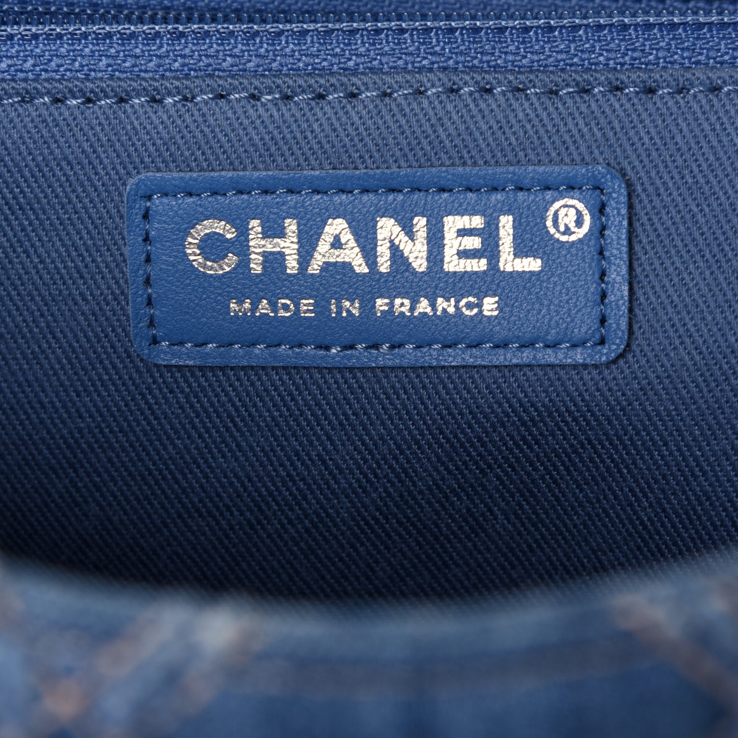 Frayed Denim Quilted Large Blue Chip Flap Blue