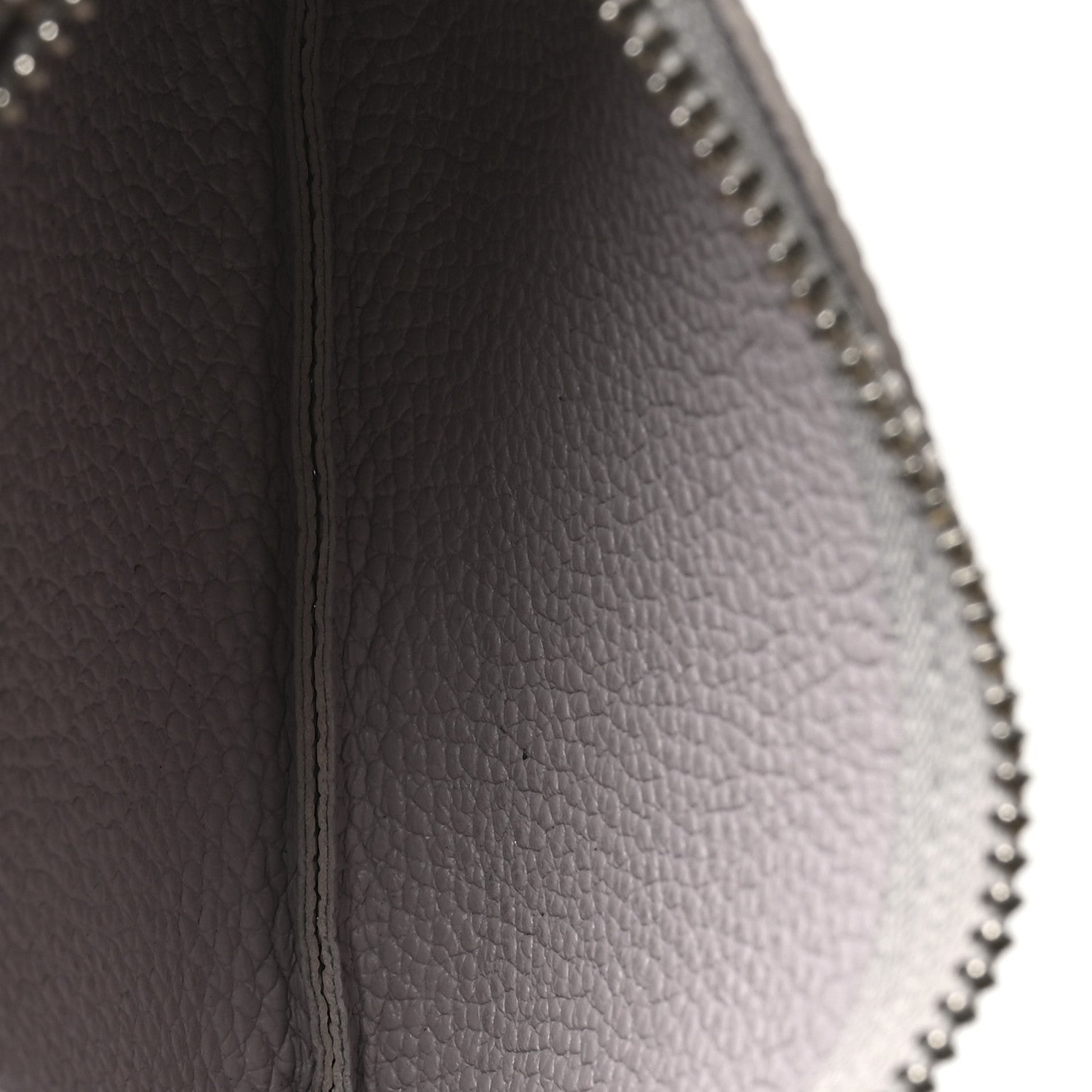 Louis Vuitton Empreinte Monogram Giant Key Pouch Brume Gray White Quartz 5 of 8