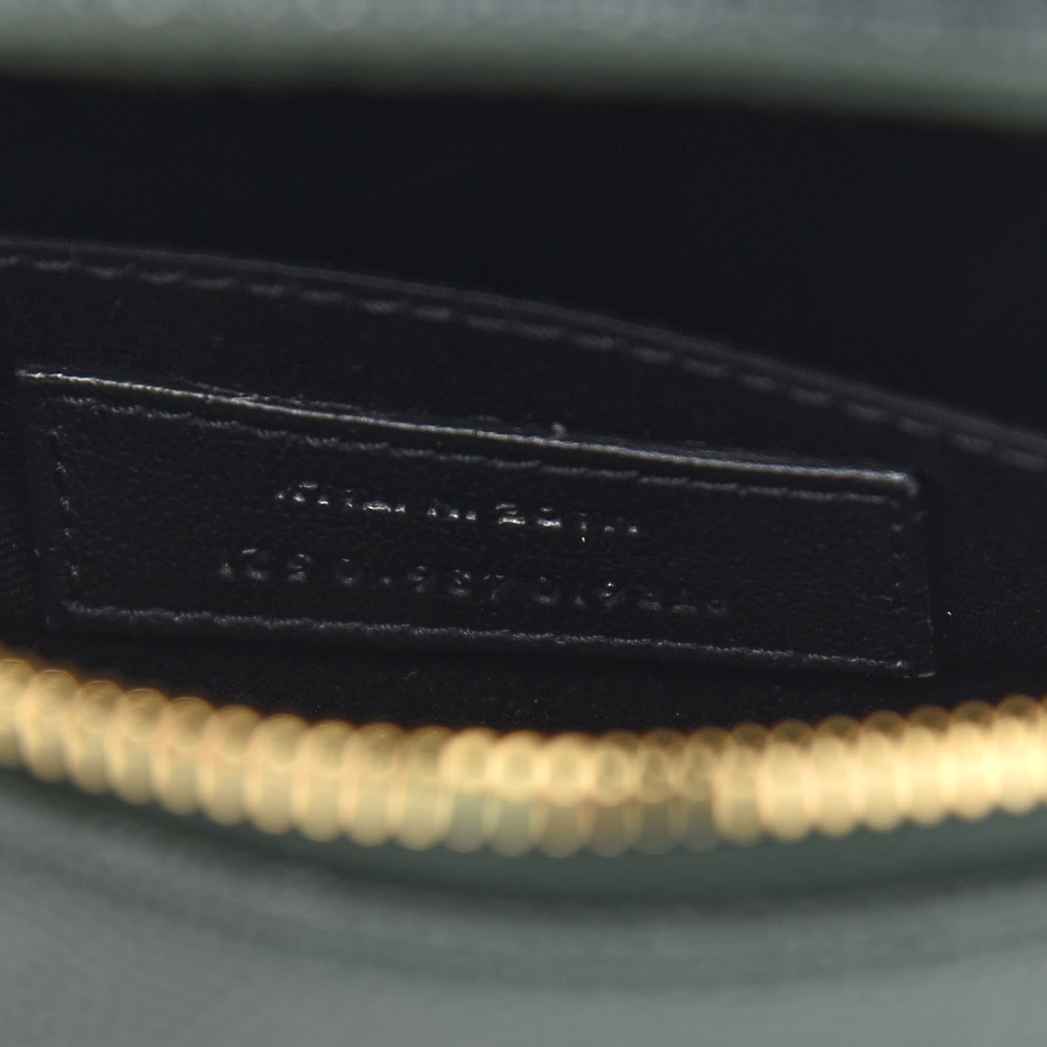 Saint Laurent Grain De Poudre Matelasse Chevron Quilted Round Vinyle Camera Bag New Vert Fonce 6 of 8