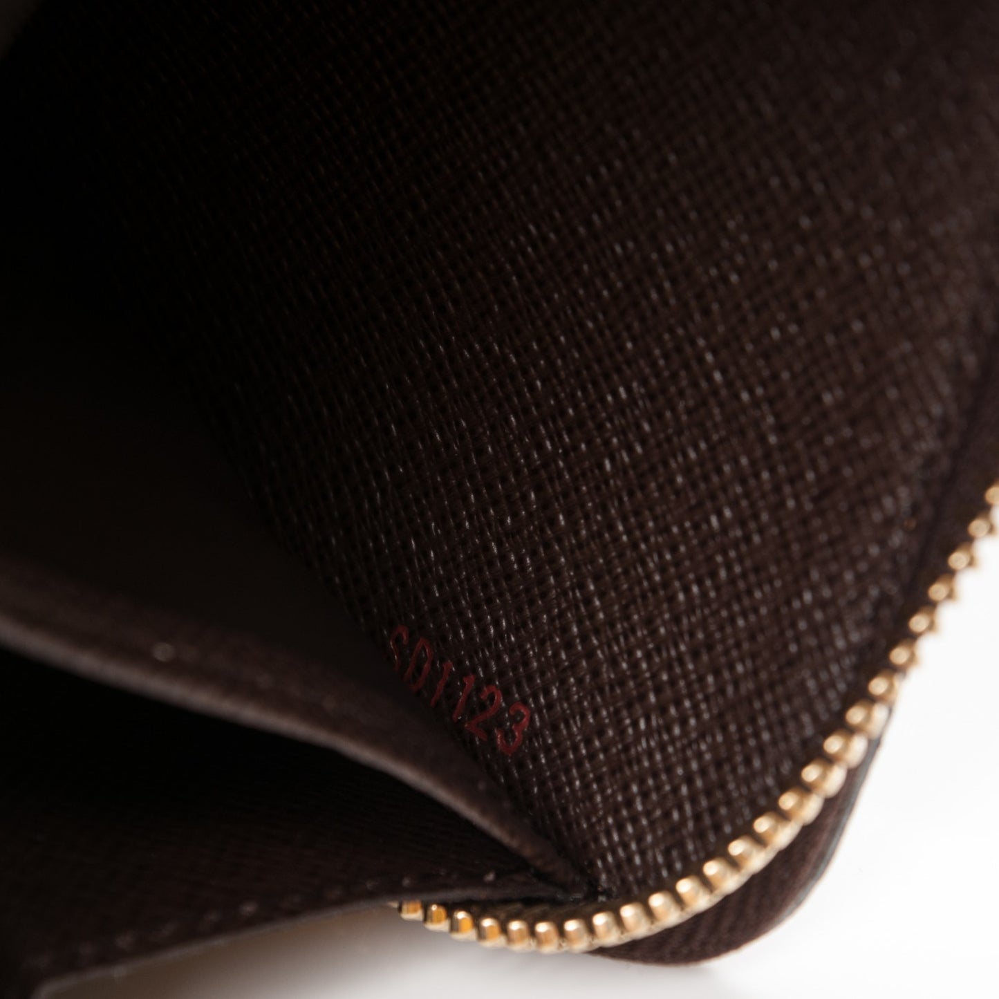 Damier Ebene Zippy Wallet
