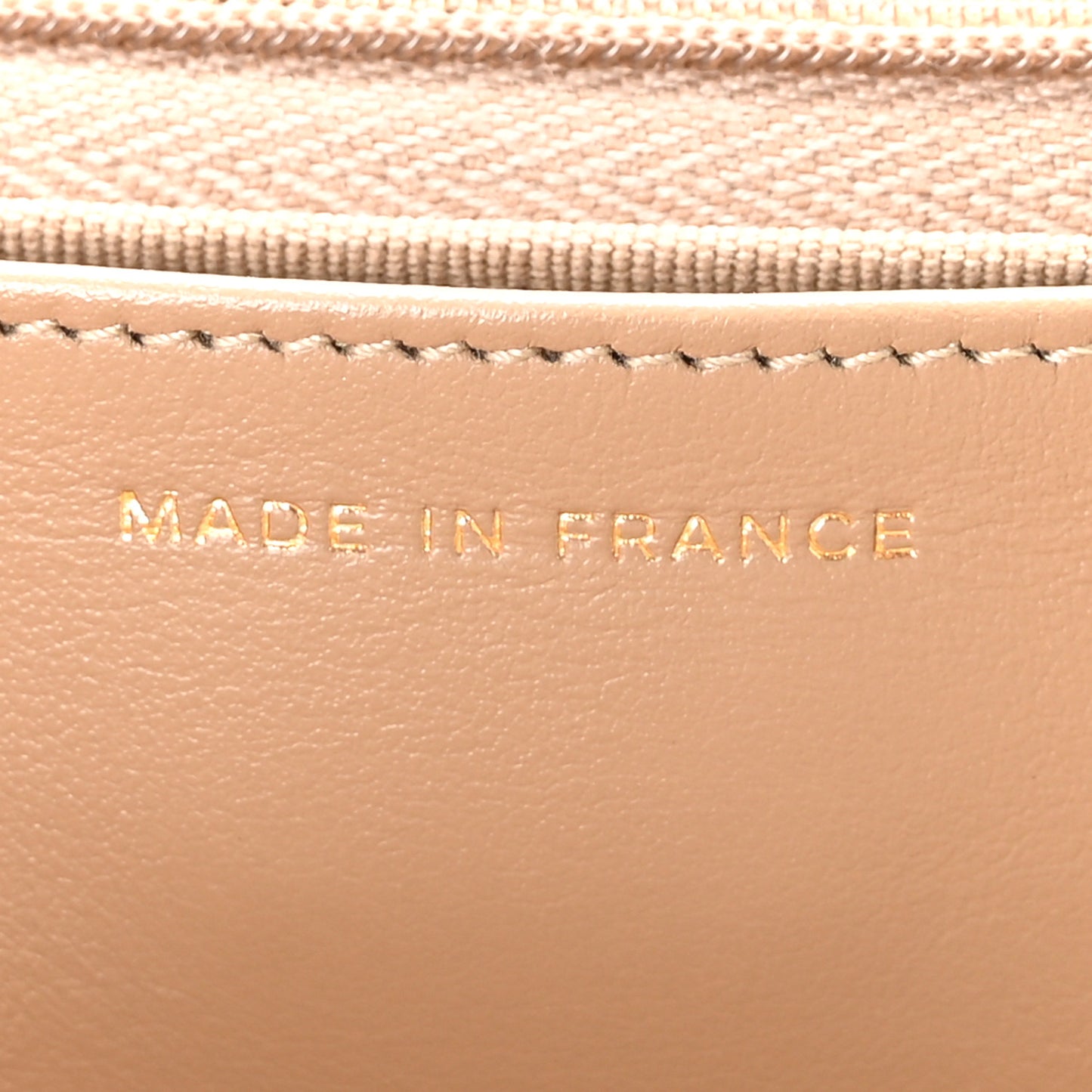 Caviar Quilted Wallet on Chain WOC Beige