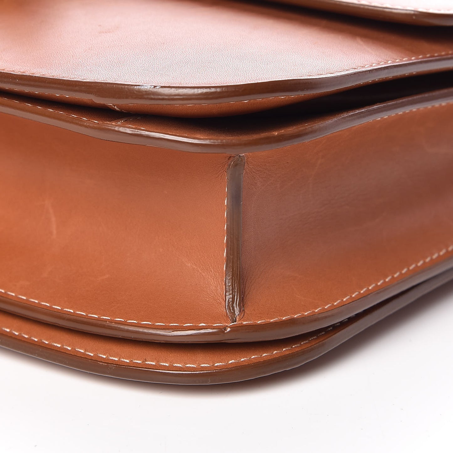 Smooth Calfskin Medium Classic Box Flap Bag Camel