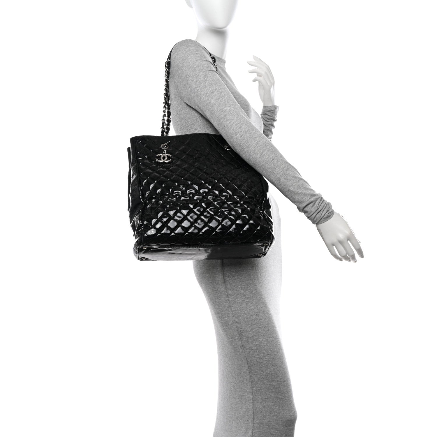 Chanel Patent Quilted Large Shopping Tote Black 2 of 18