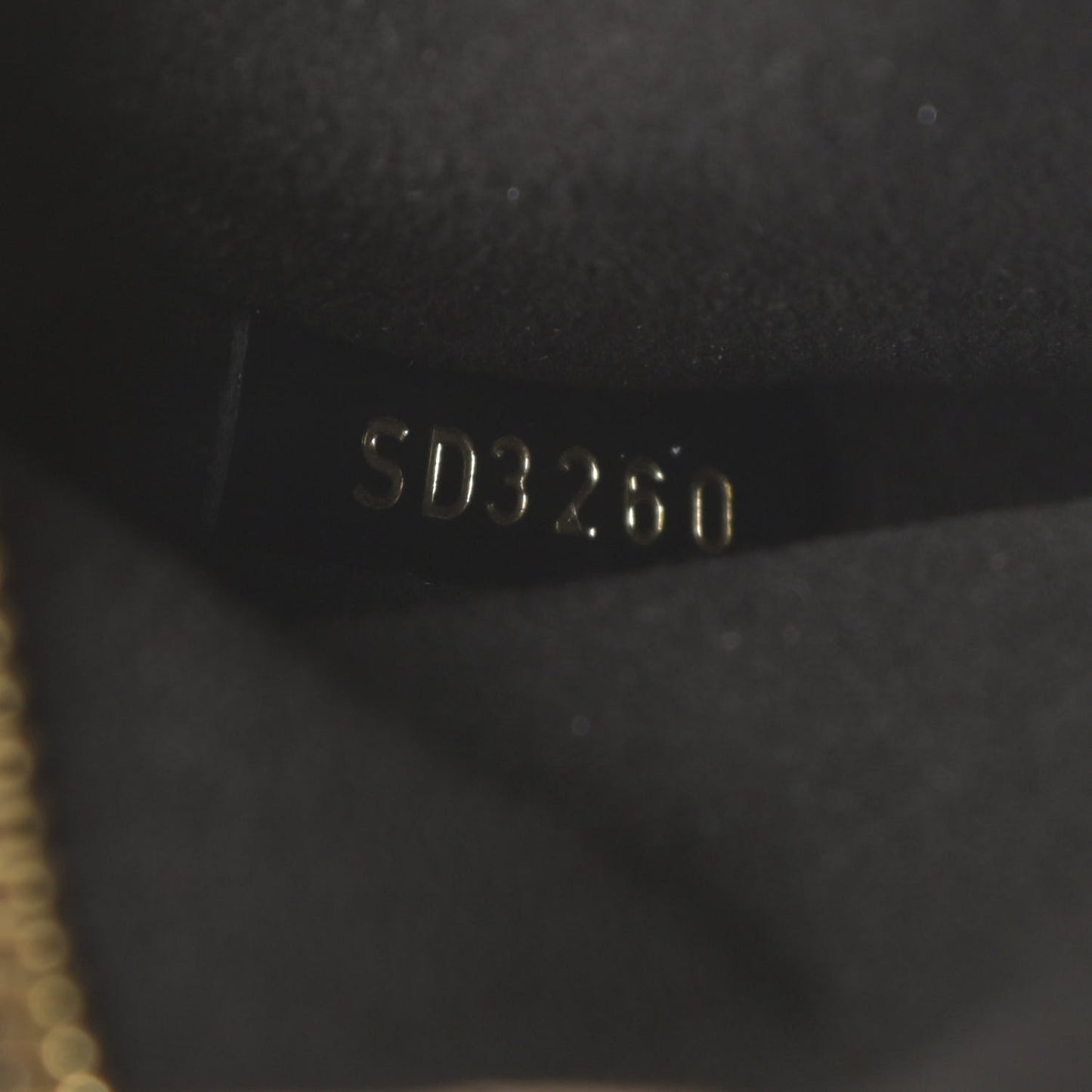 Reverse Monogram Pochette Metis