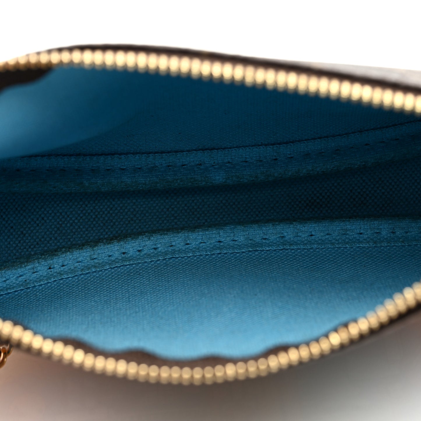 LOUIS VUITTON Monogram 2022 Christmas Animation Tokyo Mini Pochette Accessories Blue
