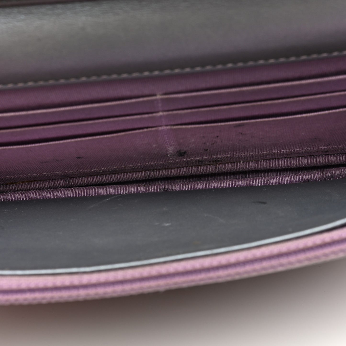 Iridescent Lambskin Quilted Reissue Wallet On Chain WOC Light Purple