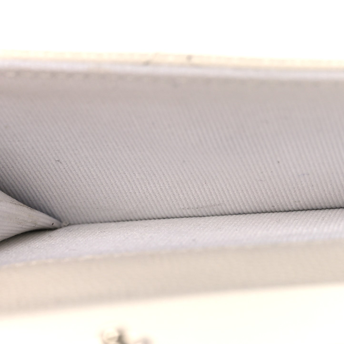 Caviar Quilted Crystal Star  Small Tri-Fold Flap Wallet White