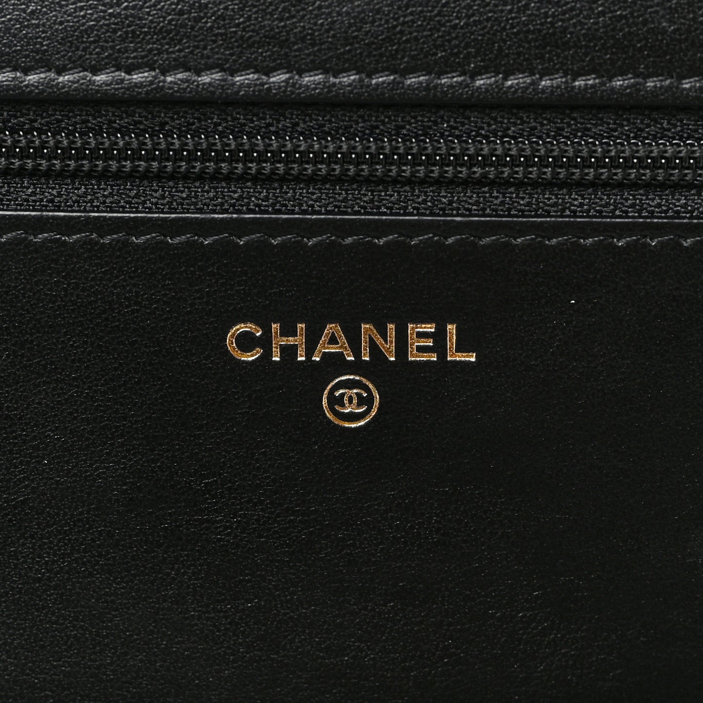 Caviar Quilted Boy Wallet On Chain WOC Black