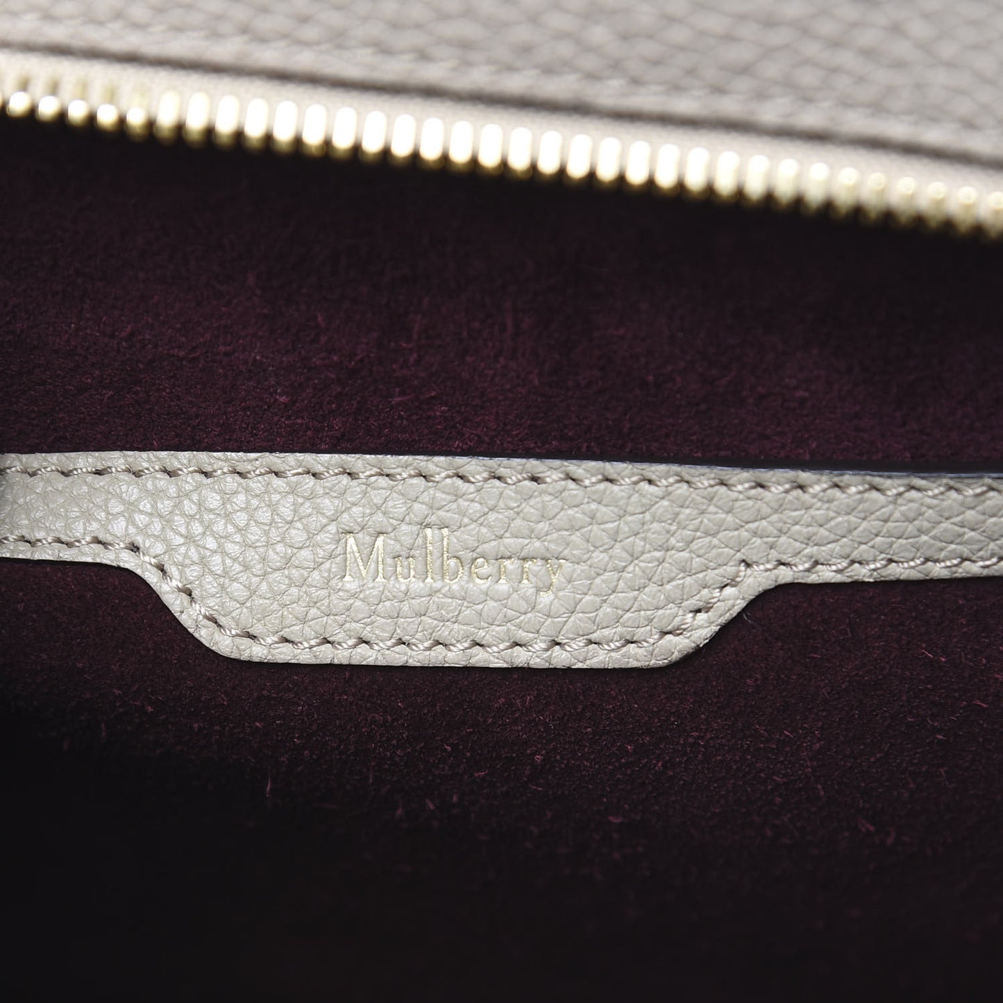 Classic Grain Small Bayswater Zip Tote Dune