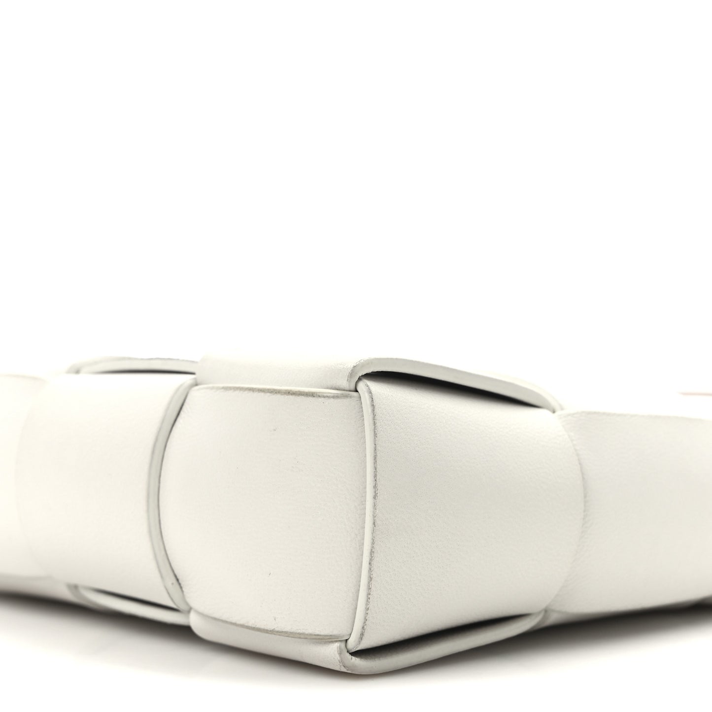 Nappa Intrecciato The Snap Clutch White