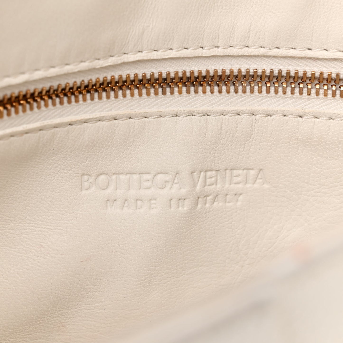 Grained Calfskin Maxi Intrecciato Cassette Crossbody Bag White