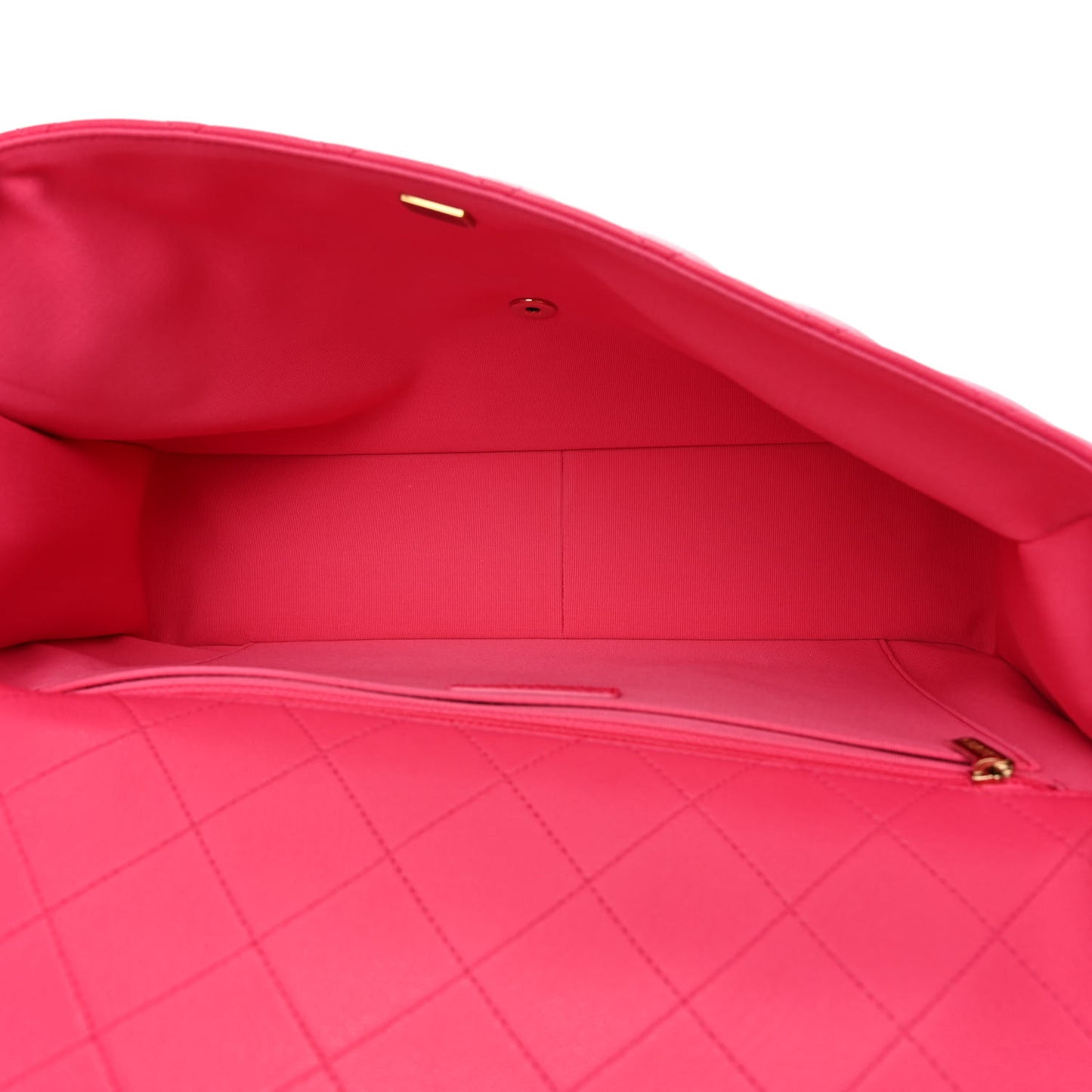 Caviar Quilted XXL Travel Flap Bag Dark Pink
