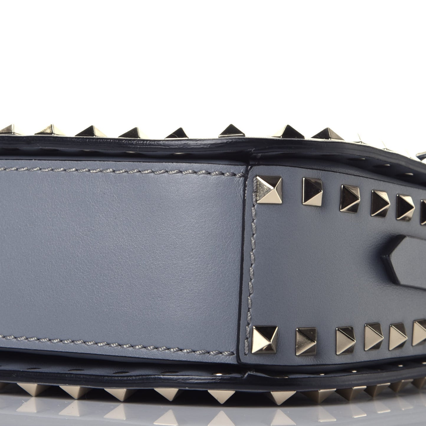 Vitello Medium Rockstud Flap Saddle Bag Light Stone