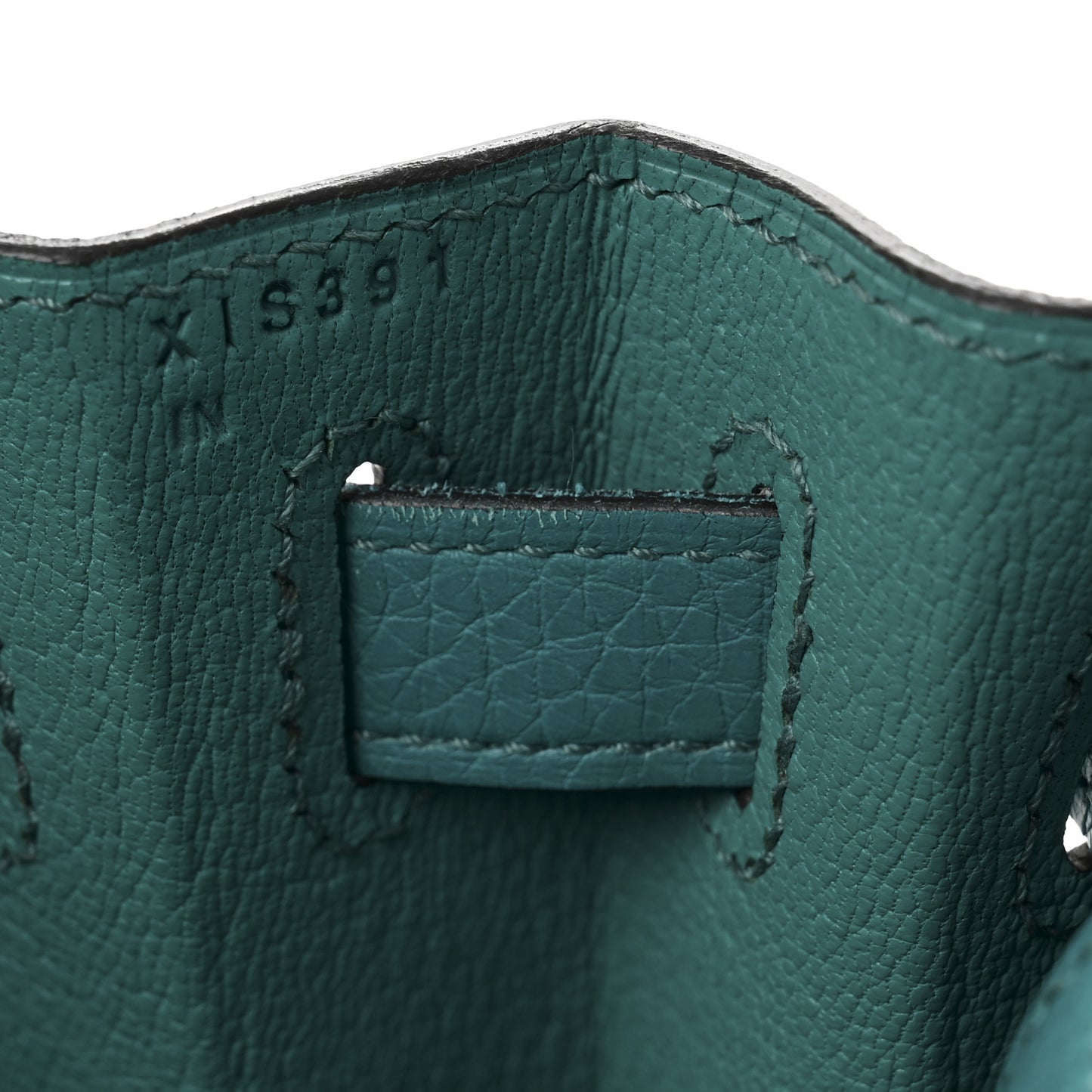 Taurillon Clemence Kelly Retourne 28 Turquoise