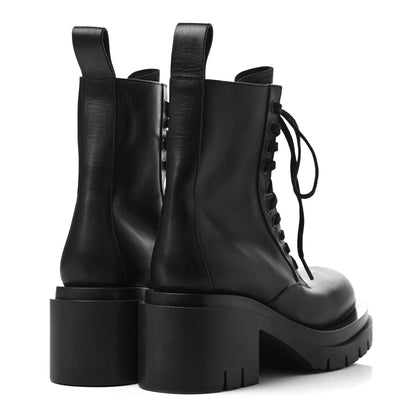 Bottega Veneta Calfskin The Lug Lace Up Ankle Boots 38.5 Black 4 of 6