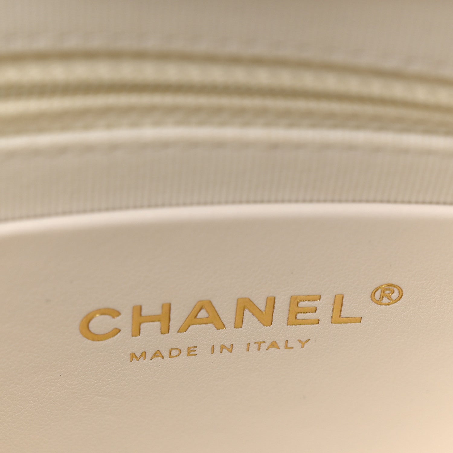 Chanel Shiny Crumpled Lambskin Quilted Trendy Chain Around Hobo White 6 of 12