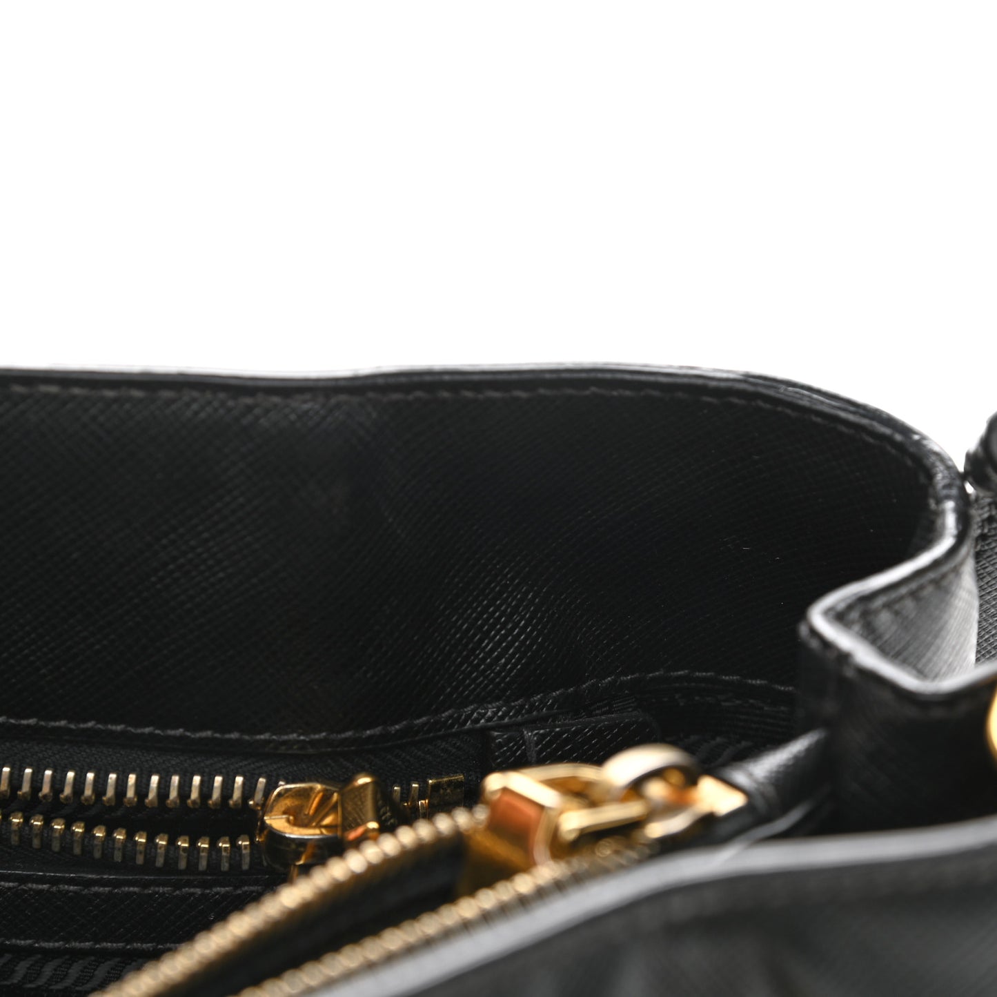 Saffiano Lux Medium Tote Black