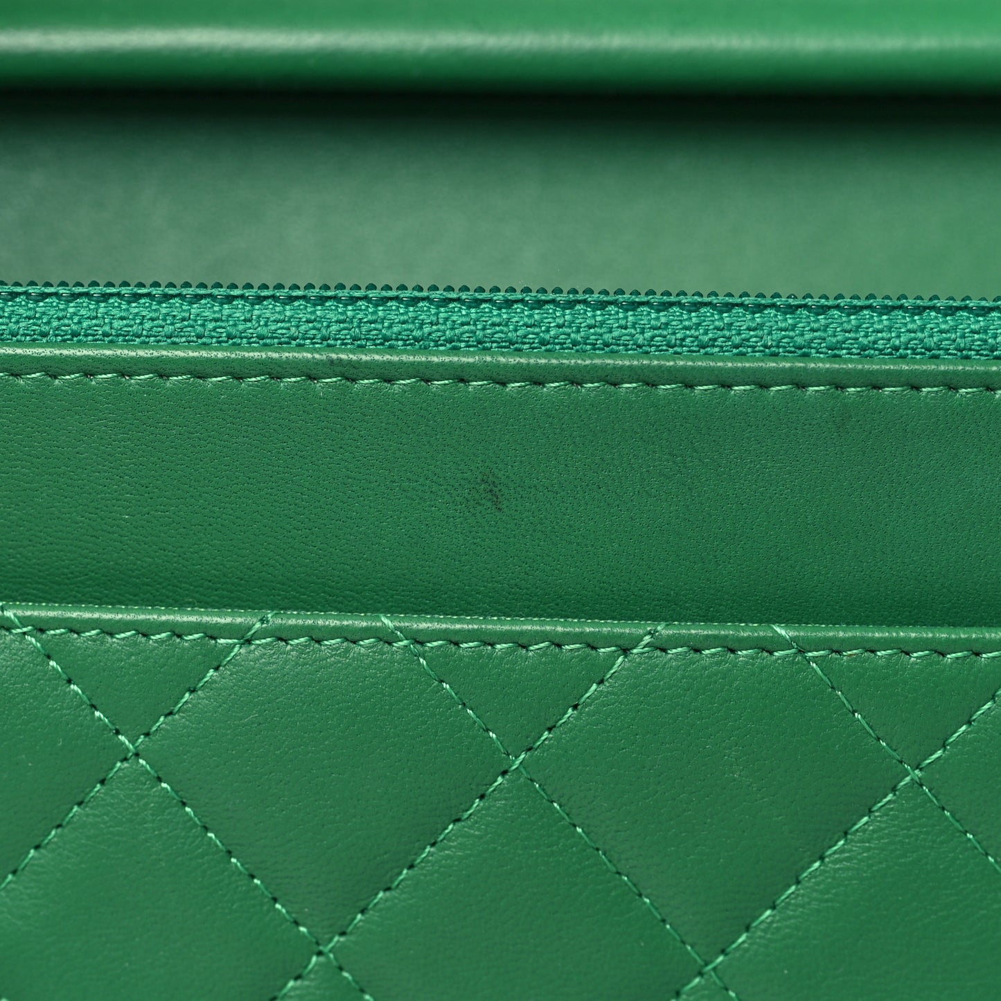 Lambskin Quilted Boy Wallet On Chain WOC Green