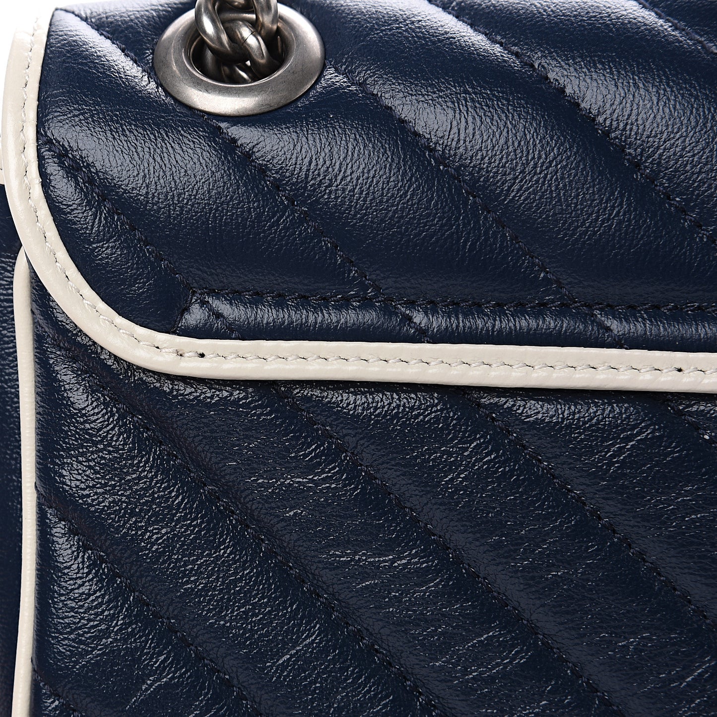 Vintage Effect Calfskin Matelasse Diagonal Small Torchon GG Marmont Shoulder Bag Blue Agata Mystic White